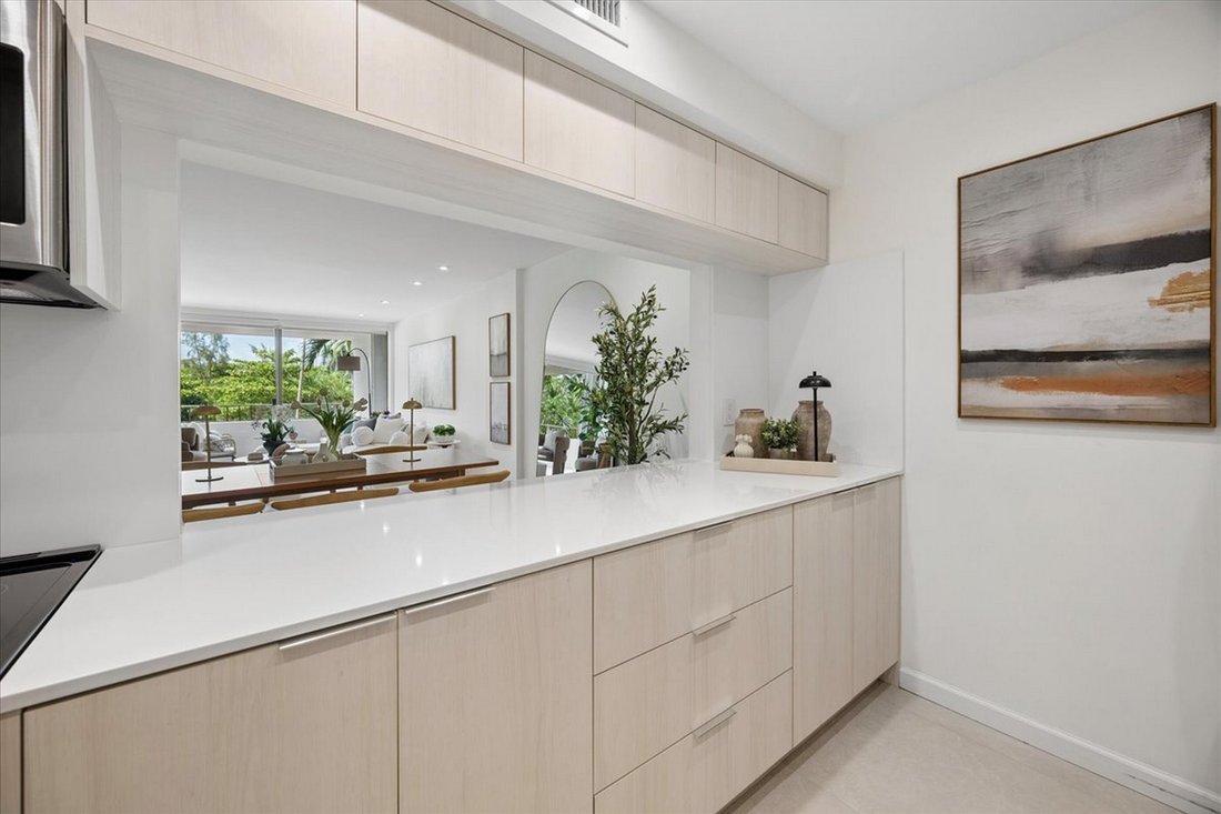 Condo in Key Biscayne, Florida, United States 5 - 16477959