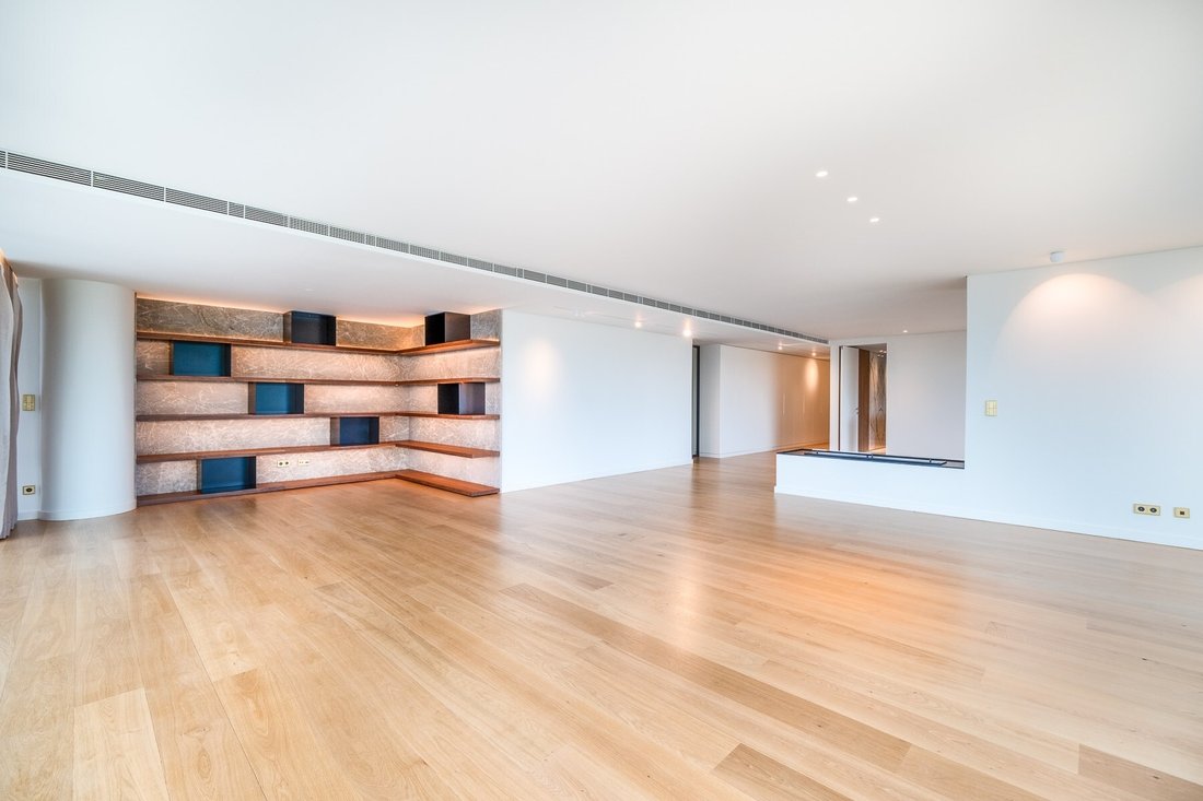 Apartment in Campolide, Lisbon, Portugal 3 - 17473412