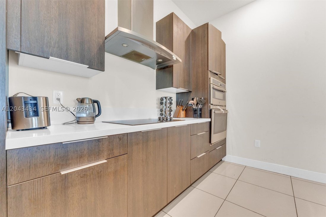 House in Hialeah, Florida, United States 4 - 18273785