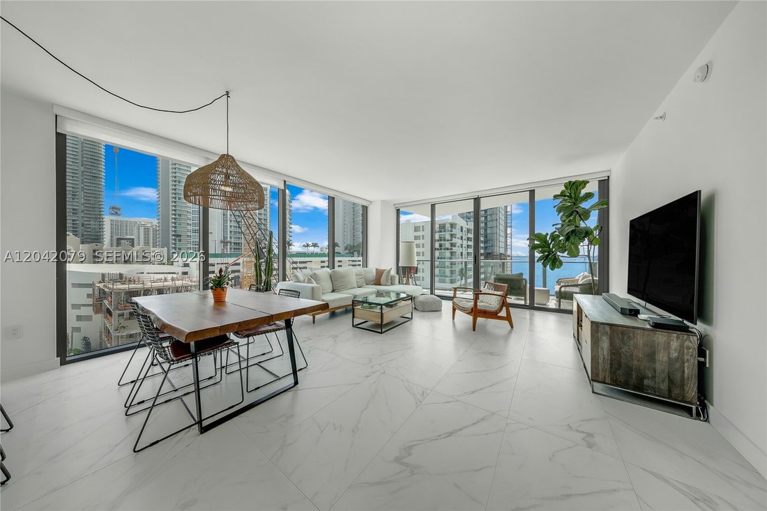 Condo in Miami, Florida, United States 1 - 18273730