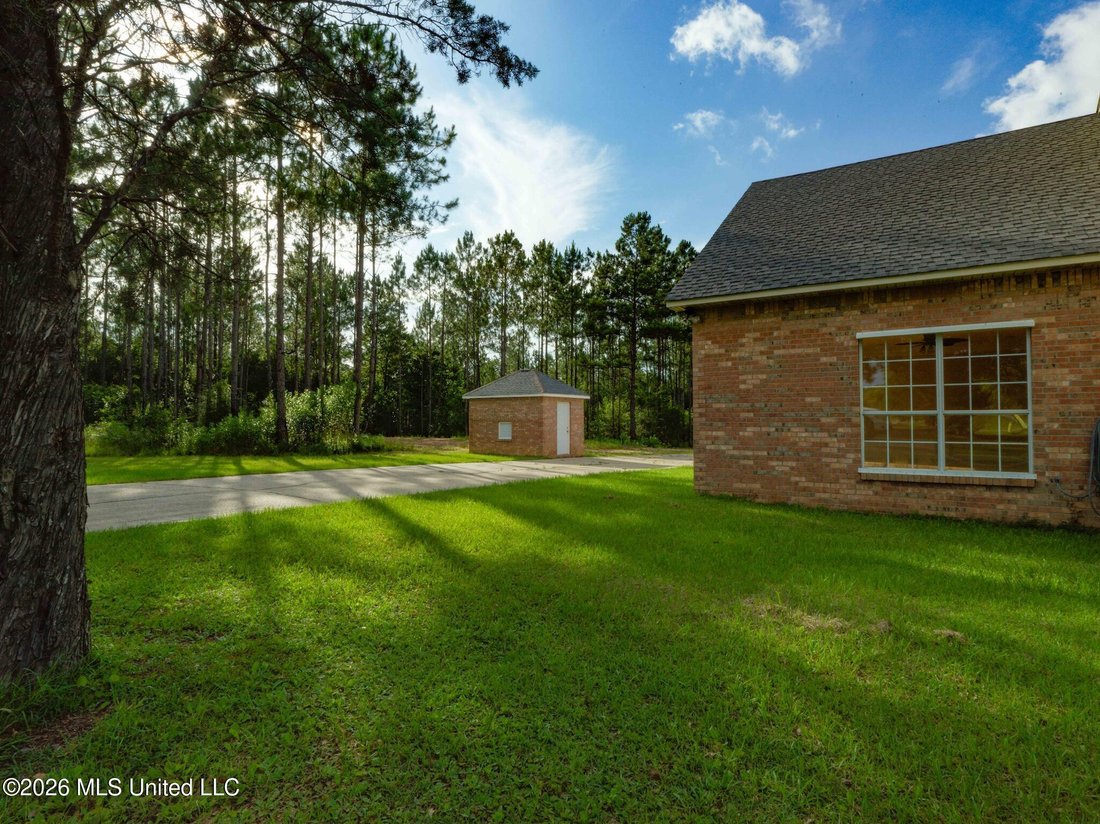 House in Vancleave, Mississippi, United States 3 - 18180028