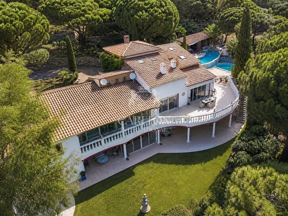 Villa in Nartelle-Noyer-Bellevue-bd des Sardinaux, Sainte-Maxime, France 2 - 17837591