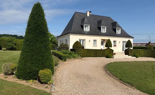Villa in Centre Ville, Pont-Audemer, France 1