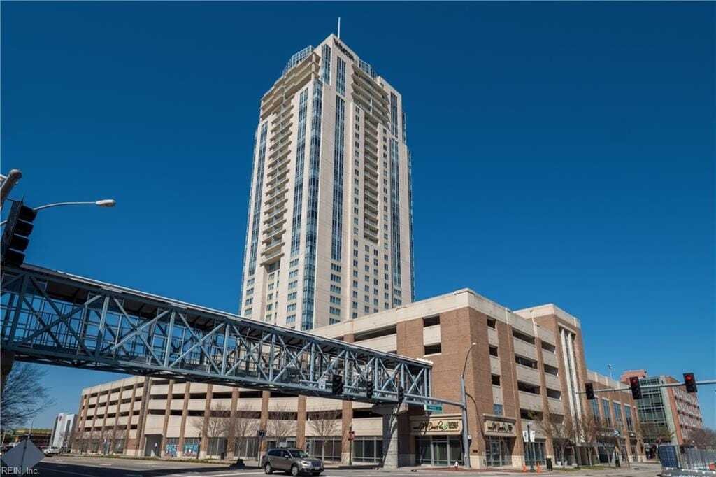 Condo in Virginia Beach, Virginia, United States 1 - 18270436