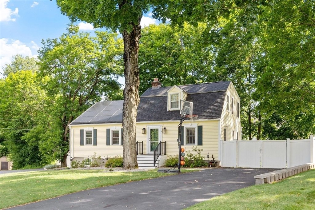 House in Northborough, Massachusetts, United States 2 - 18274699