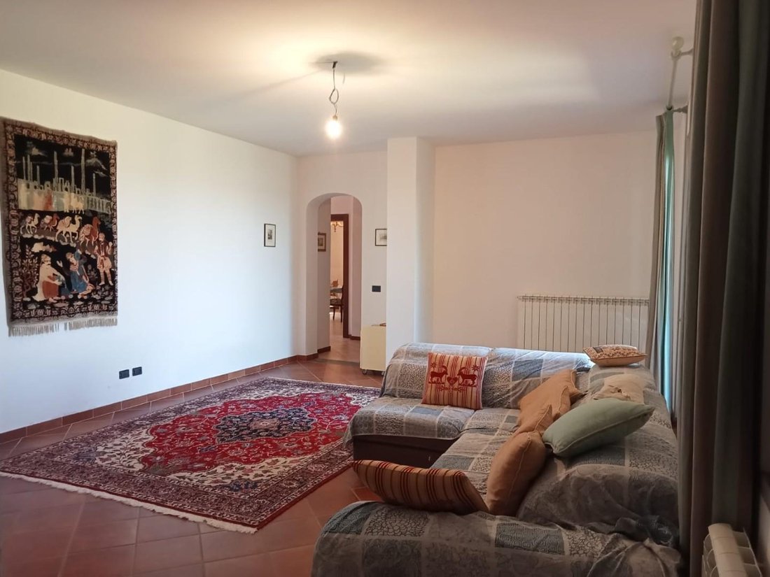 Villa in Historic Center, Empoli, Tuscany 5 - 18273316