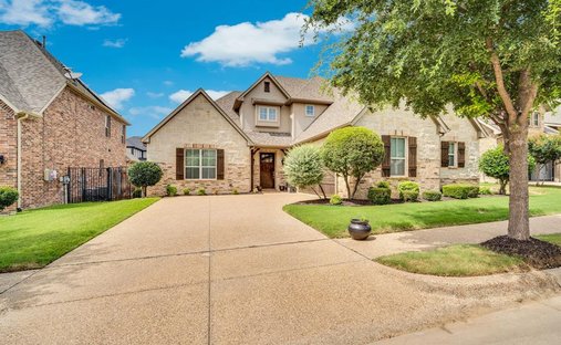 House in Arlington, Texas, United States 1