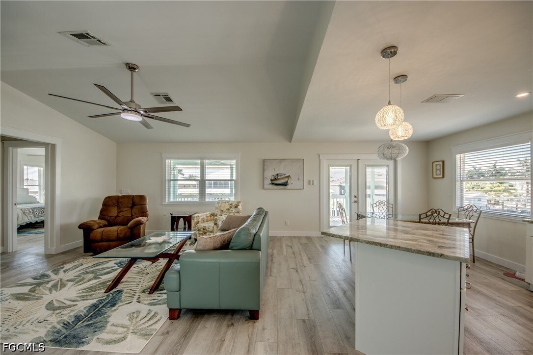 House in Saint James City, Florida, United States 5 - 18271503