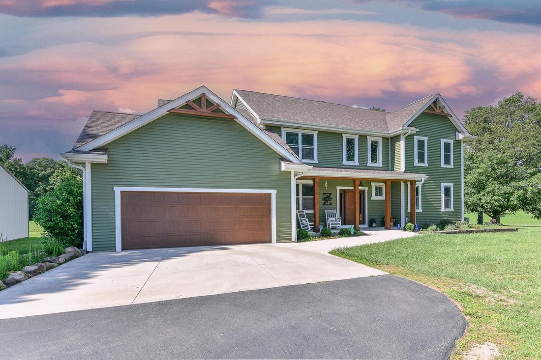 House in Salem, Wisconsin, United States 3 - 18270935