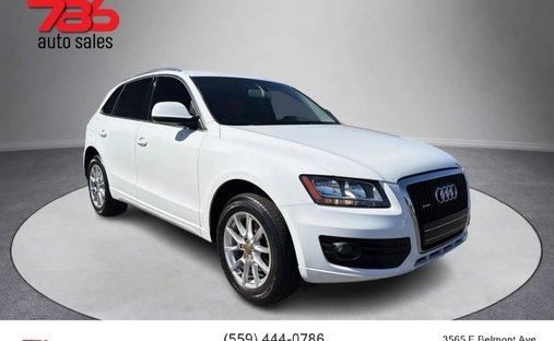 2010 Audi Q5 3.2 Quattro Premium Sport Utility 4D in Fresno, CA, United States 1