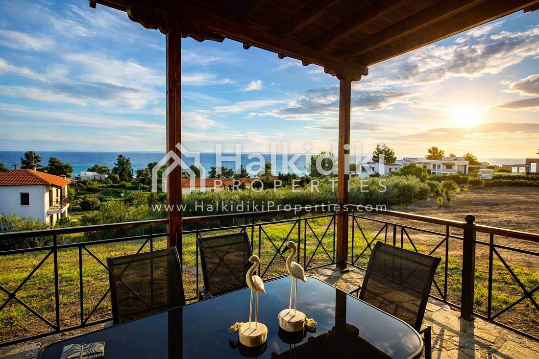 Villa in Pallini Municipal Unit, Macedonia and Thrace, Greece 1 - 11865150