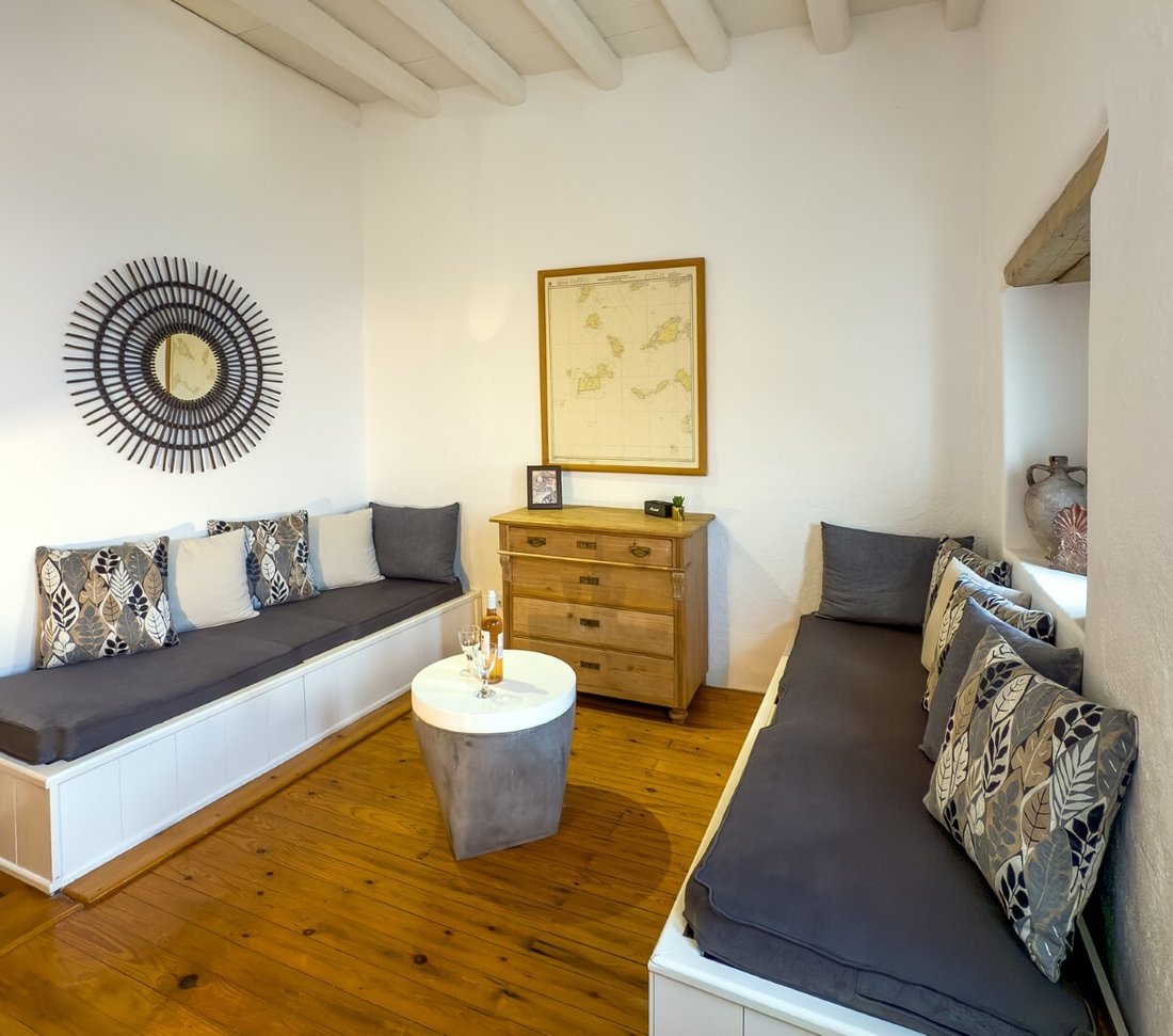 House in Community of Folegandros, Aegean, Greece 5 - 18270364