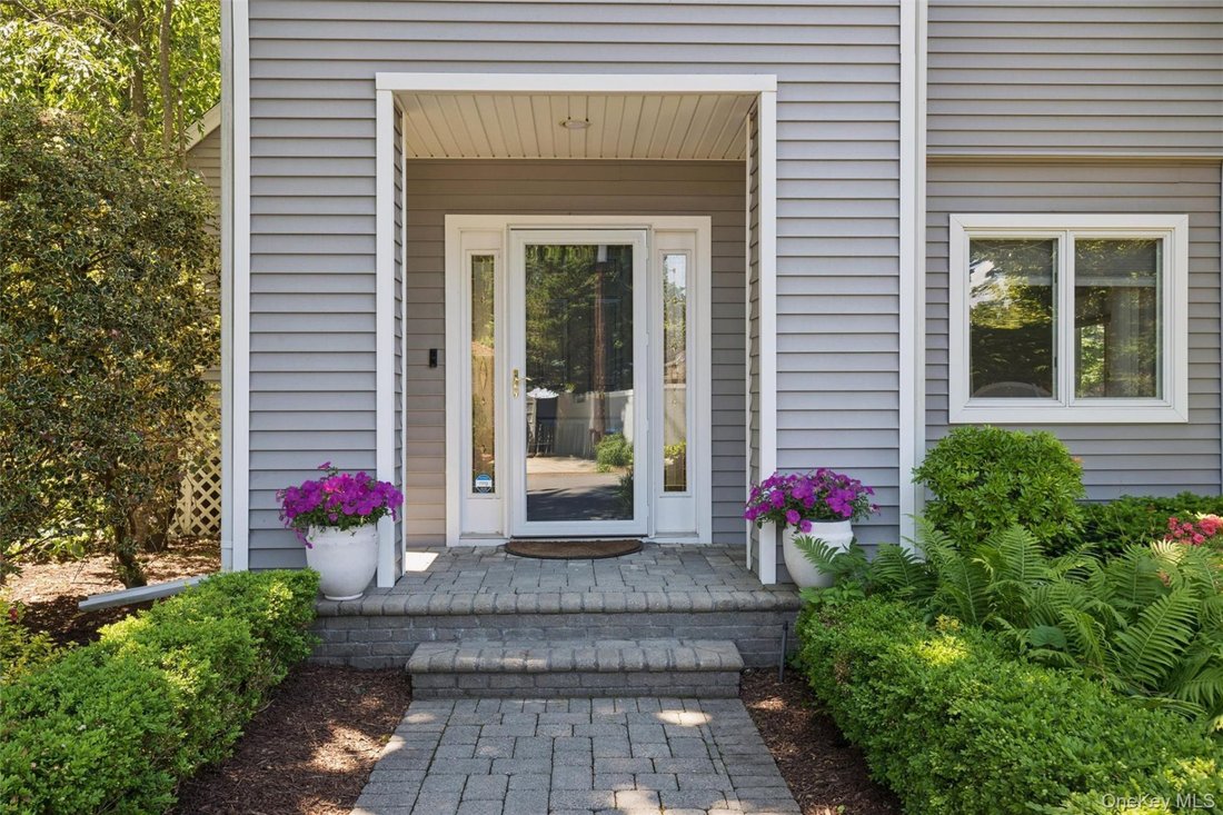House in Centerport, New York, United States 2 - 18276221