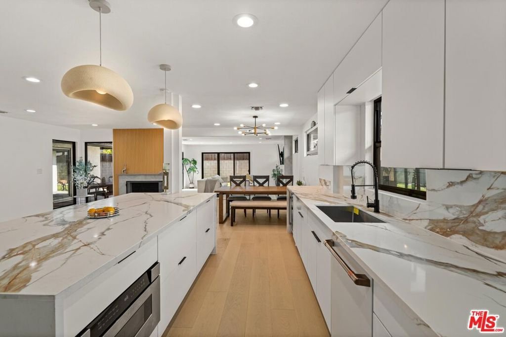 House in Los Angeles, California, United States 5 - 18273872
