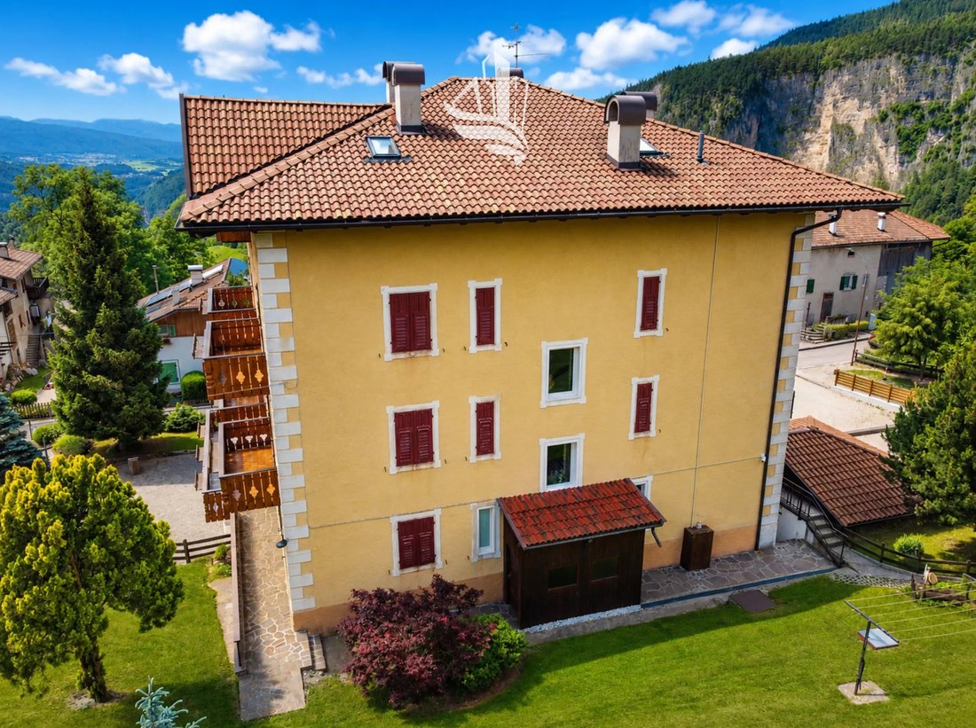Borgo d'Anaunia, Trentino – Alto Adige/Südtirol, Italy 3 - 18272120