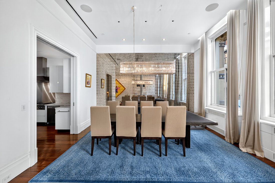 Condo in New York, New York, United States 3 - 18182340