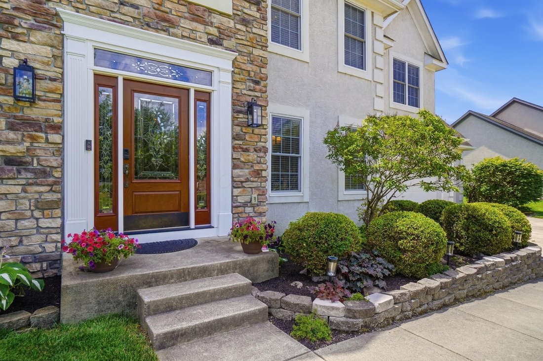 House in Lewis Center, Ohio, United States 4 - 18270160