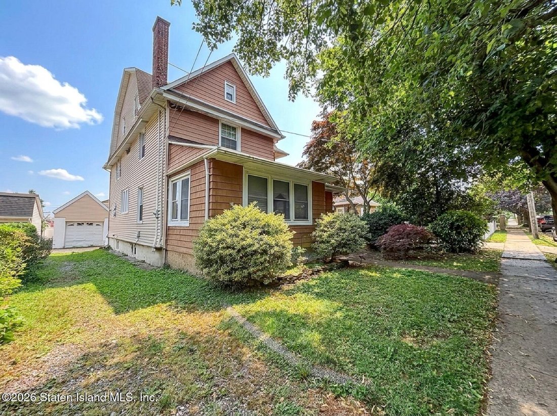 House in New York, New York, United States 2 - 18273031
