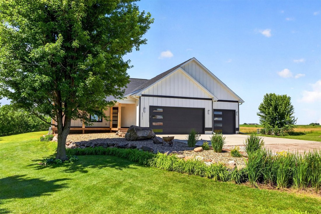 House in Huxley, Iowa, United States 2 - 18271978
