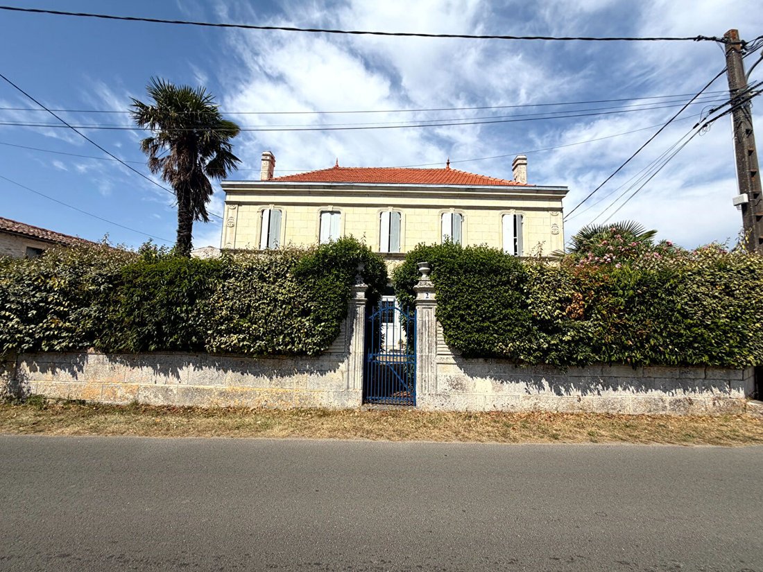Villa in Corme-Ecluse, Nouvelle-Aquitaine, France 1 - 18252427