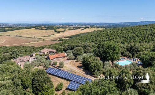 House in Monteriggioni, Tuscany, Italy 1