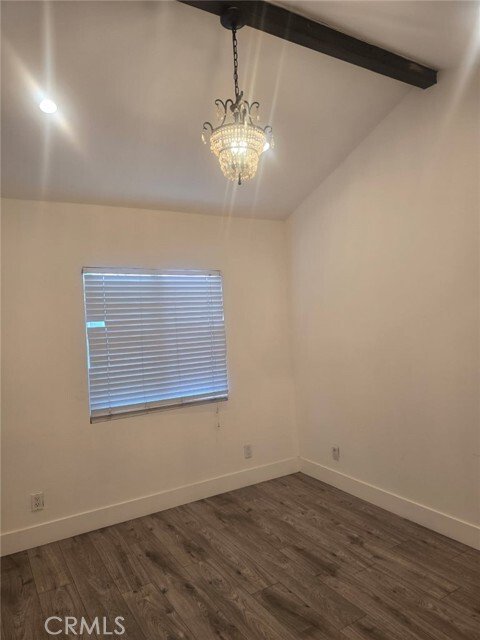 South Gate, California, United States 5 - 18275392