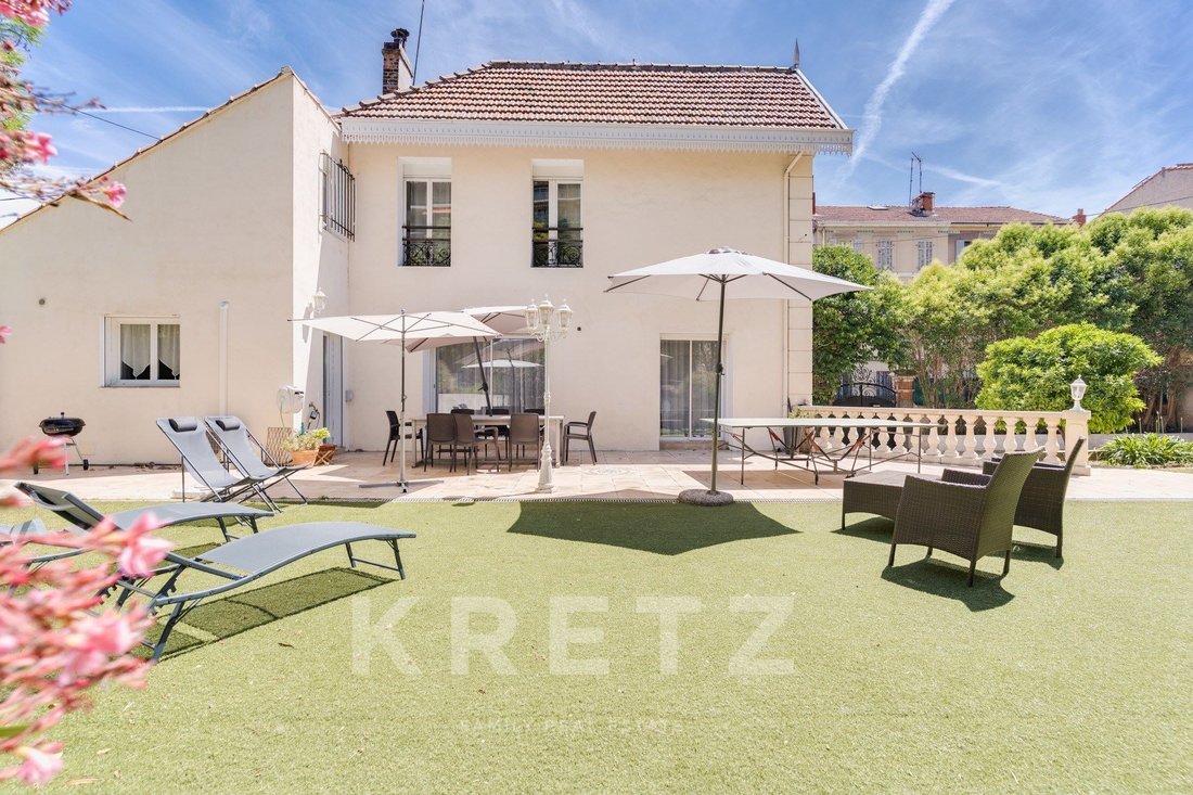 House in Les Chartreux, 4e Arrondissement, Marseille 4 - 18275458