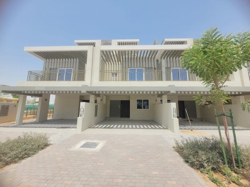 Maison de ville à Damac Hills 2, Doubaï, Émirats arabes unis 1 - 18270339