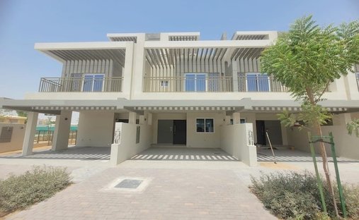 Townhouse in Damac Hills 2, Dubai, United Arab Emirates 1