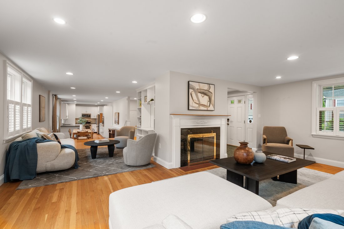 House in Needham, Massachusetts, United States 5 - 18271587