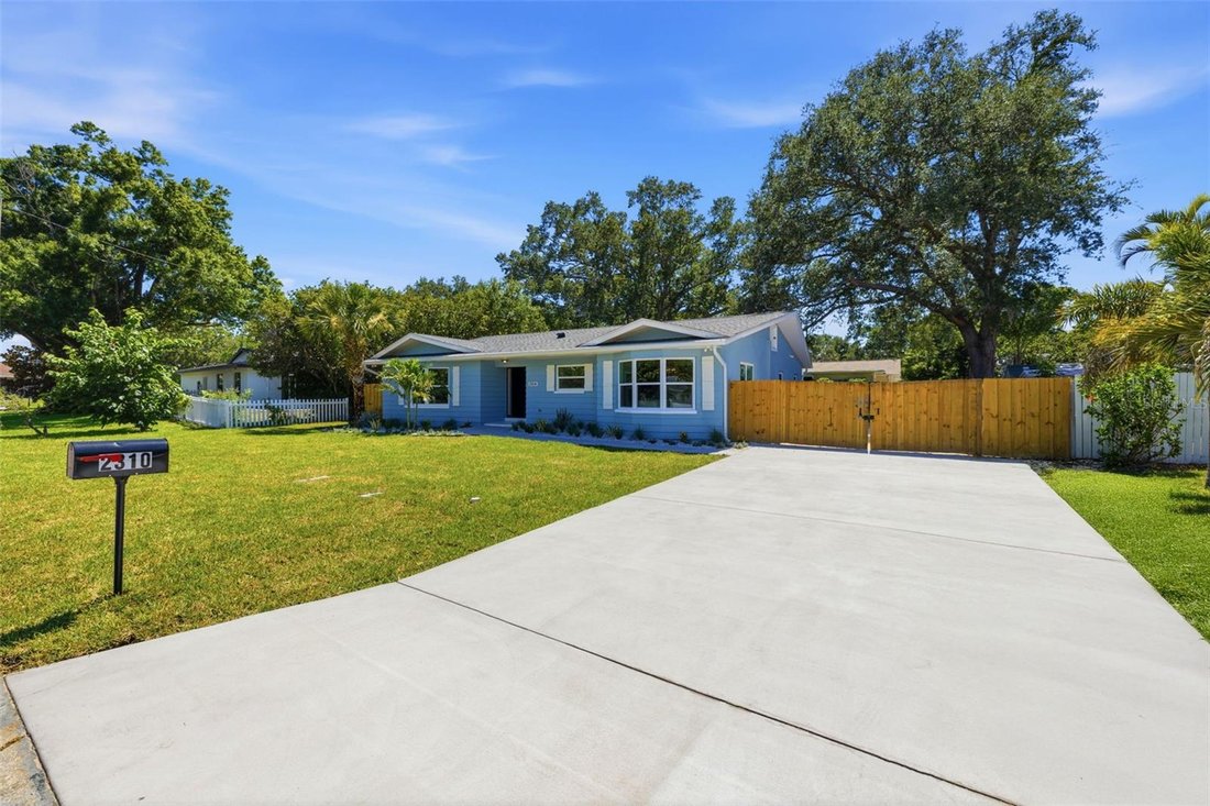 House in Dunedin, Florida, United States 3 - 18270226