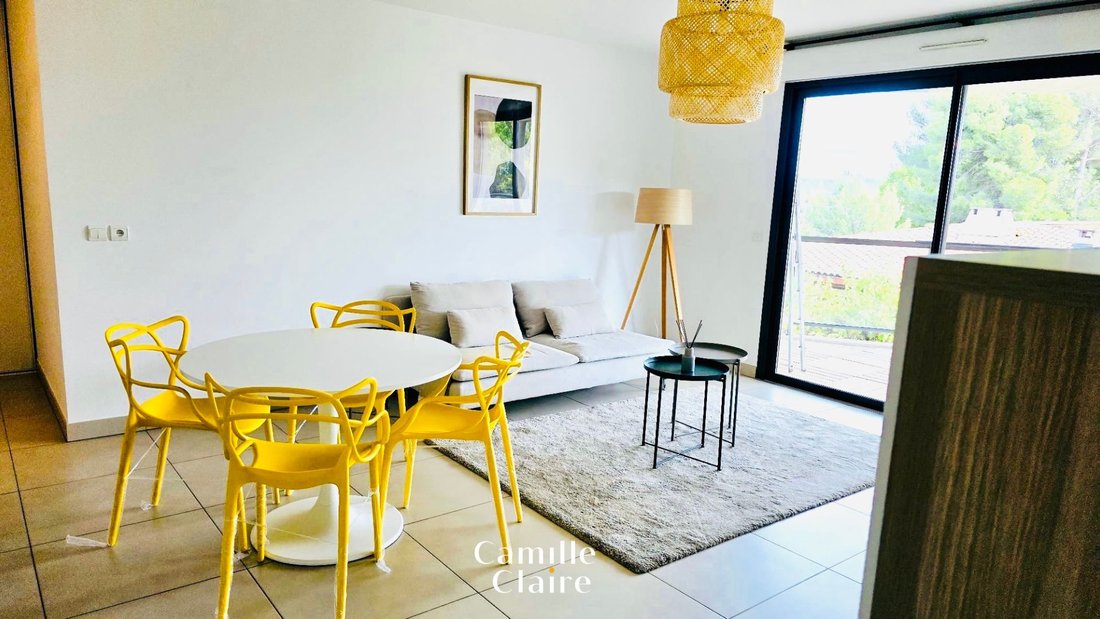 Apartment in Granettes-Jauberte-Sainte Anne, Aix-en-Provence, France 2 - 18271329