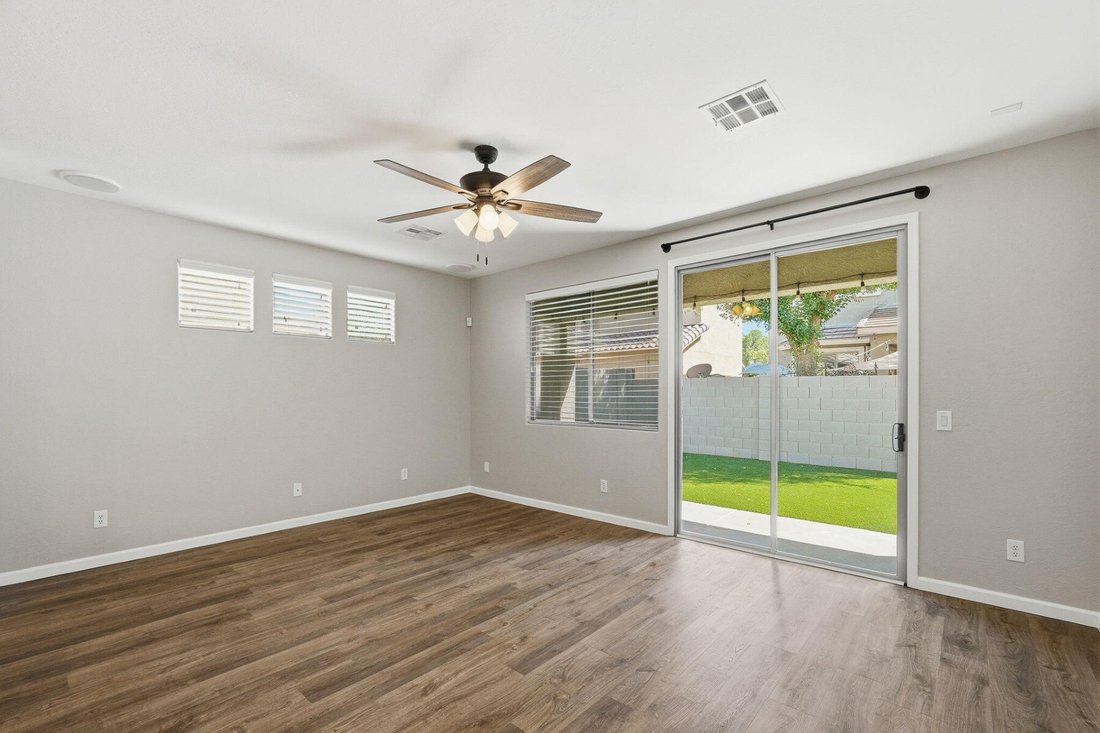 House in Gilbert, Arizona, United States 4 - 18271995