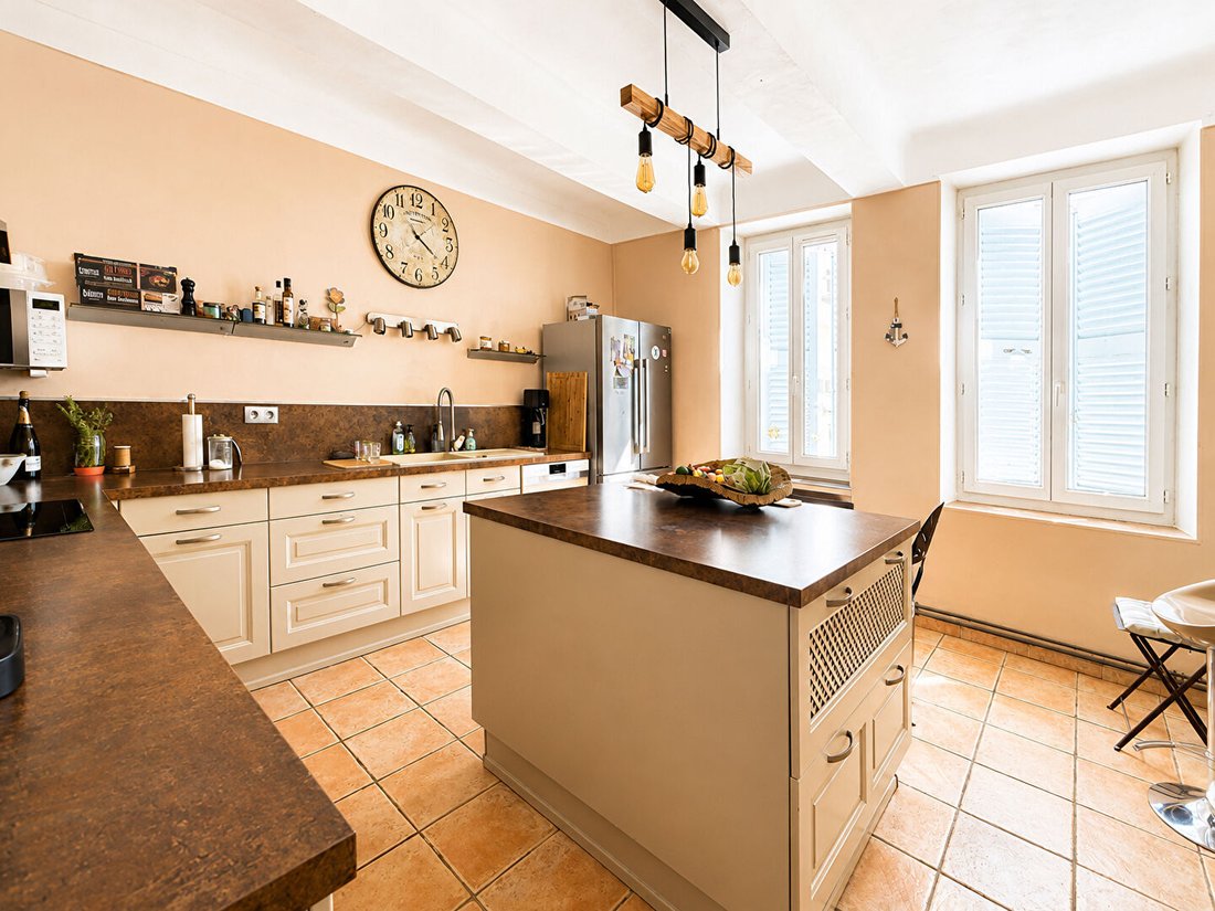 Wohnung in Hyères, Provence-Alpes-Côte d'Azur, Frankreich 1 - 18275607