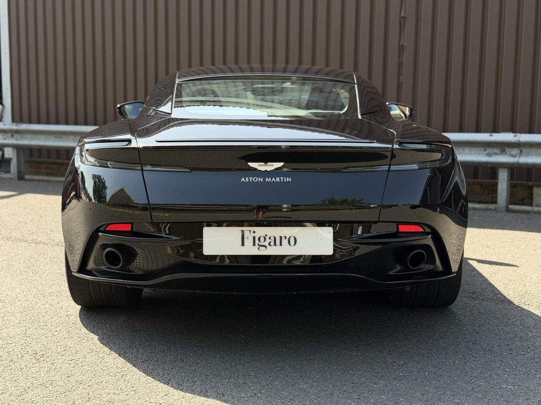 Coupe in Felbridge, United Kingdom 5 - 18270370