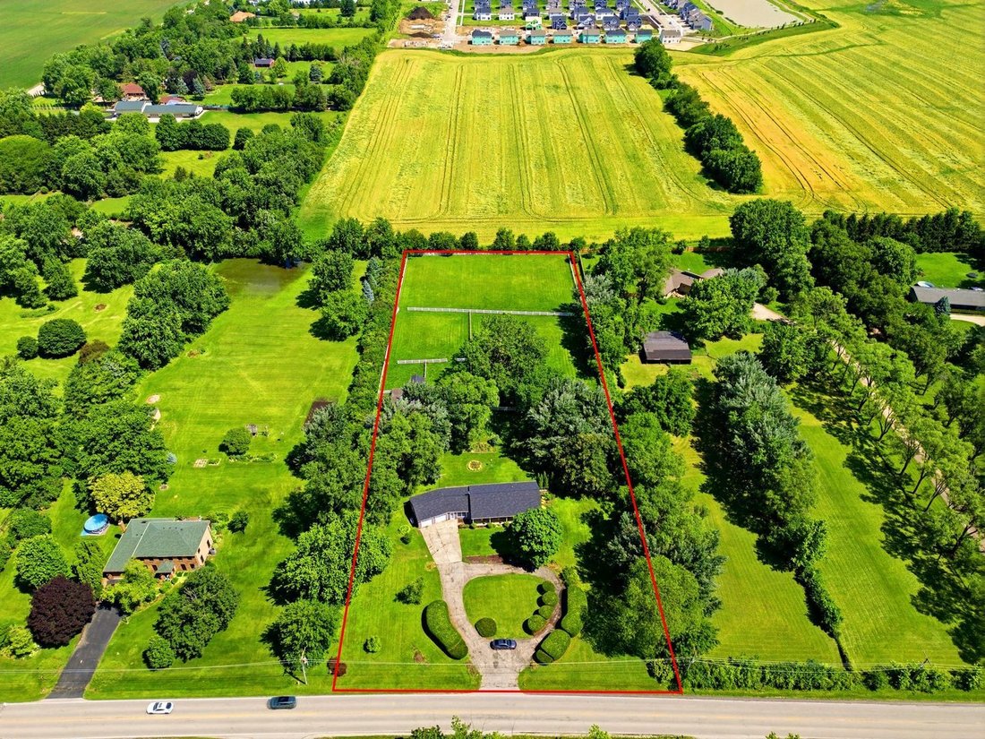 House in Oswego, Illinois, United States 5 - 18270624