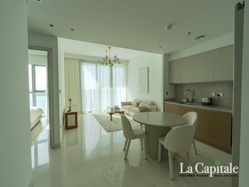 Apartment in Dubai Harbour, Dubai, United Arab Emirates 2 - 18270277