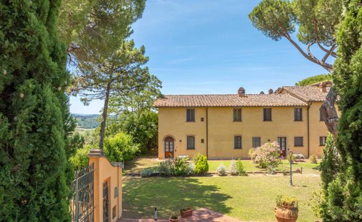 Villa in San Miniato, Tuscany, Italy 1