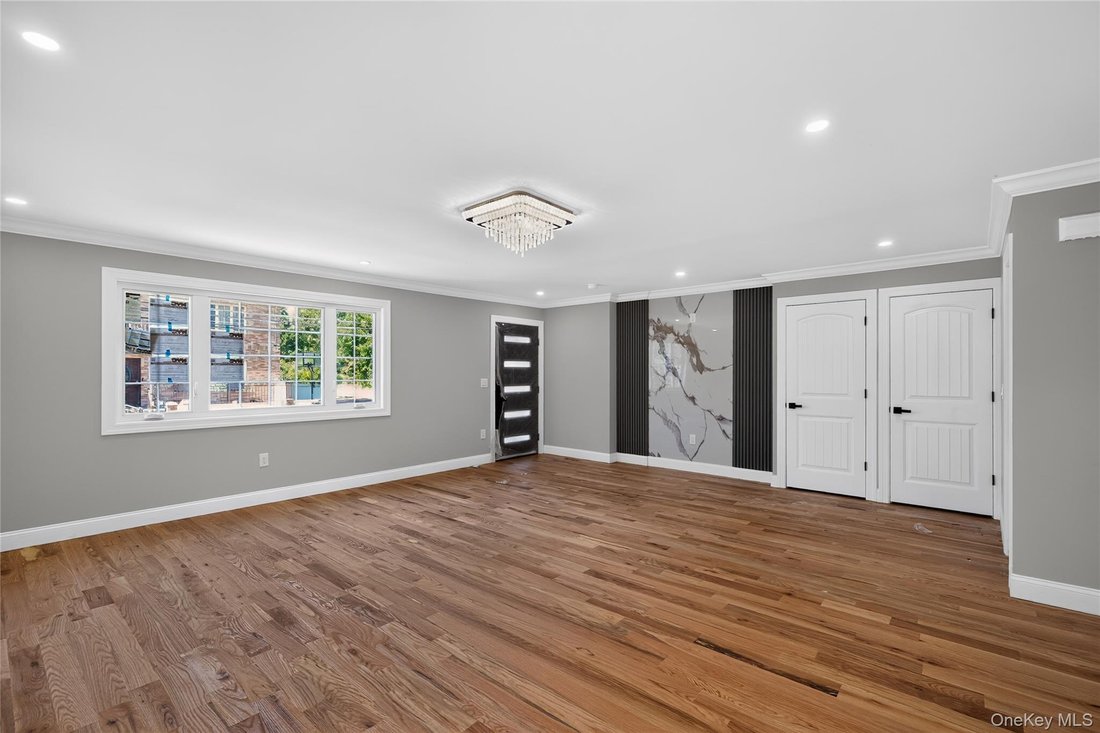 House in New York, New York, United States 3 - 18271197
