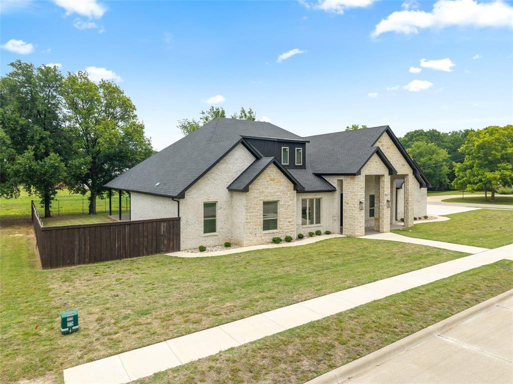 House in Arlington, Texas, United States 3 - 18271058