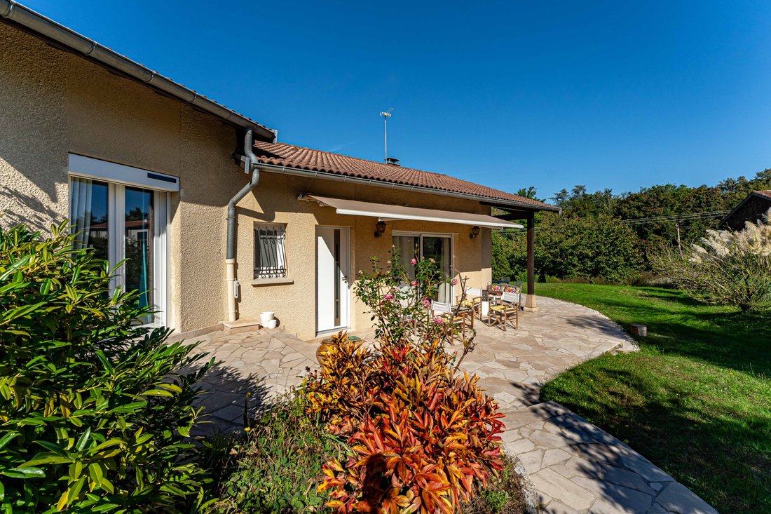 House in Francheville le Haut-Bruissin, Francheville, France 4 - 18270983