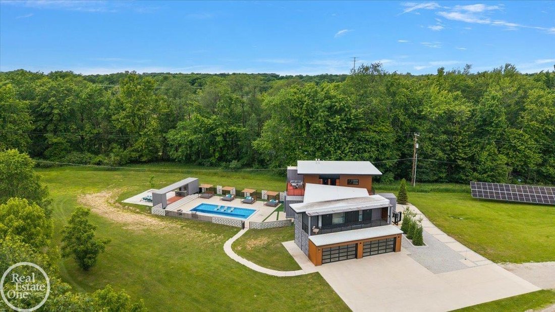 House in Leonard, Michigan, United States 3 - 18276184