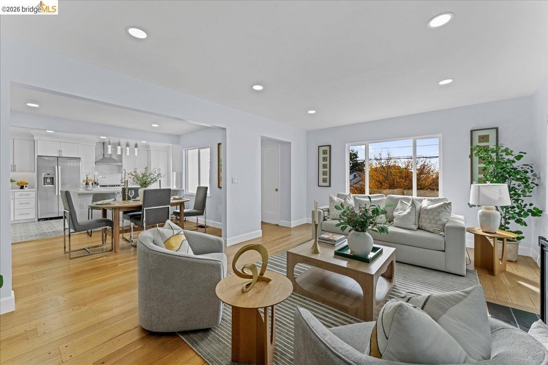 House in Oakland, California, United States 1 - 18271100