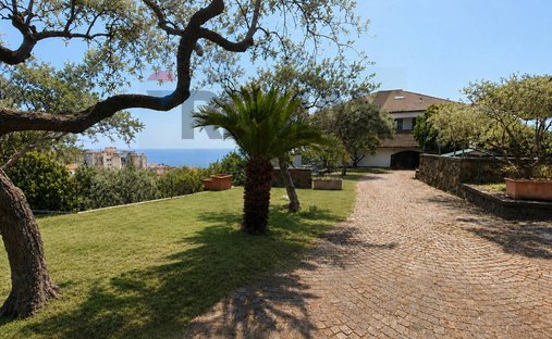 Villa in Varazze, Liguria, Italy 1