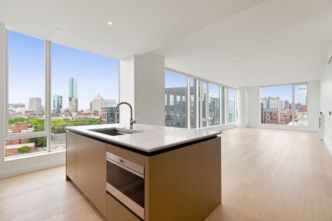 Condo in Boston, Massachusetts, United States 5 - 18276054