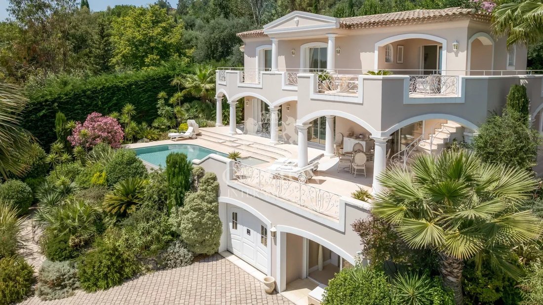 Villa in Tourrettes-sur-Loup, Provence-Alpes-Côte d'Azur, France 3 - 15295775