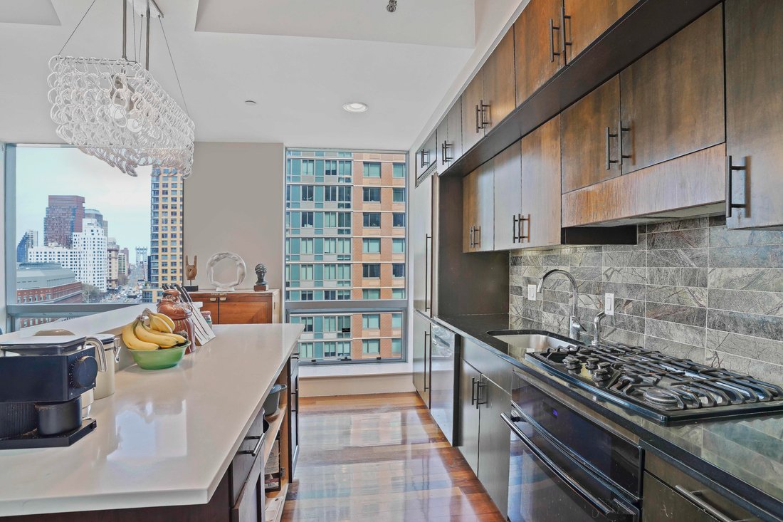 Condo in New York, New York, United States 4 - 18272502