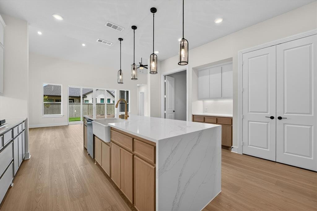 House in Fort Worth, Texas, United States 5 - 17103094