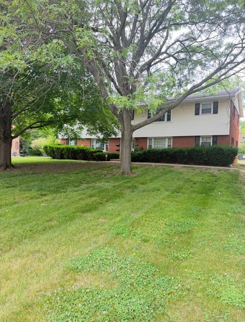 Geneva, Illinois, United States 2 - 18273871