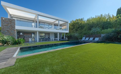 Villa in Plateau Notre Dame Nord, Saint-Raphaël, Frankreich 1